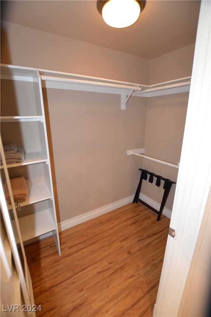 270 FLAMINGO Road 207