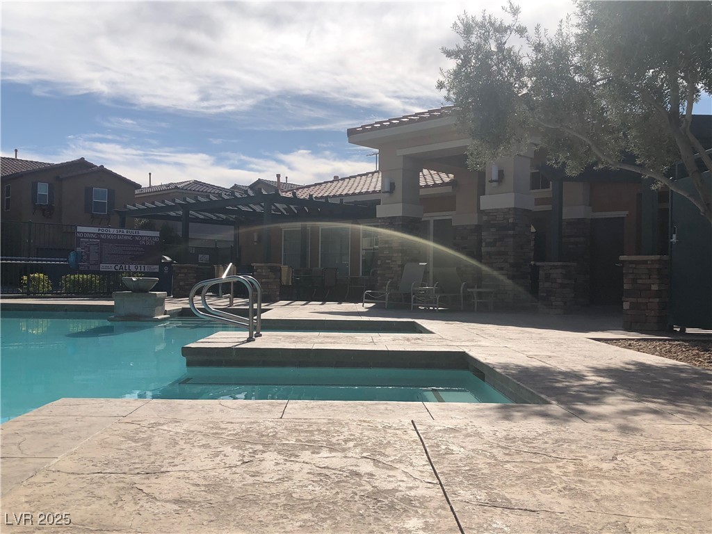 11384 McKinney Falls Street