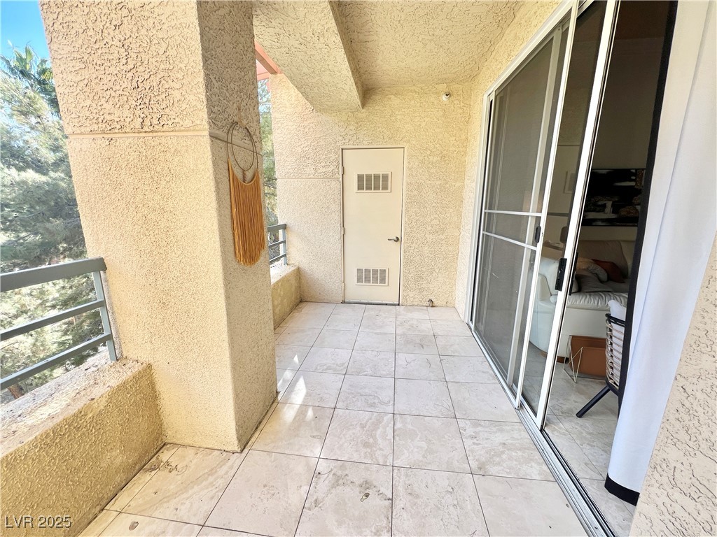 230 East Flamingo Road 330