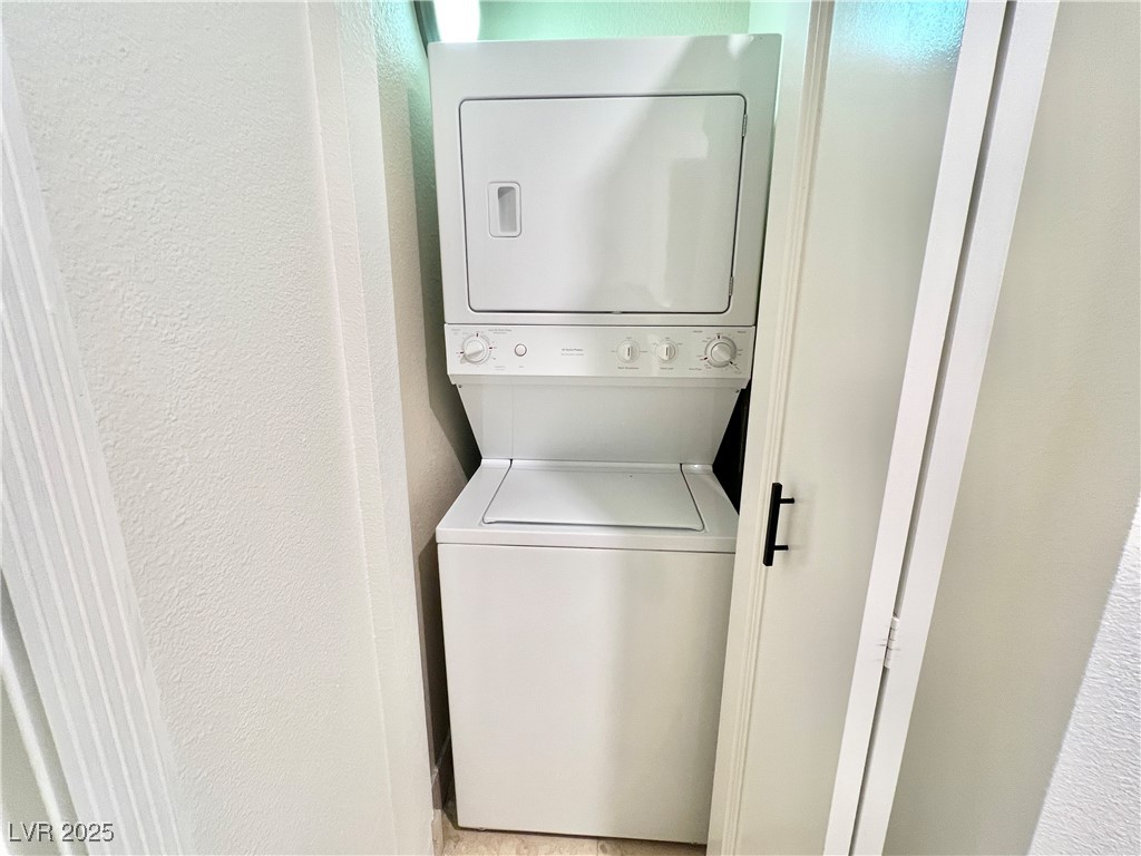 230 East Flamingo Road 330