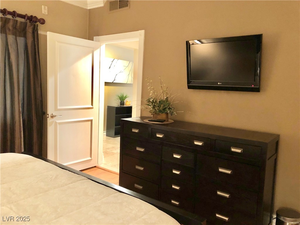 270 FLAMINGO Road 120