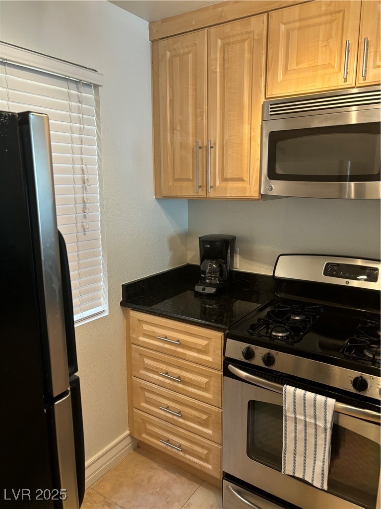 210 FLAMINGO Road 210