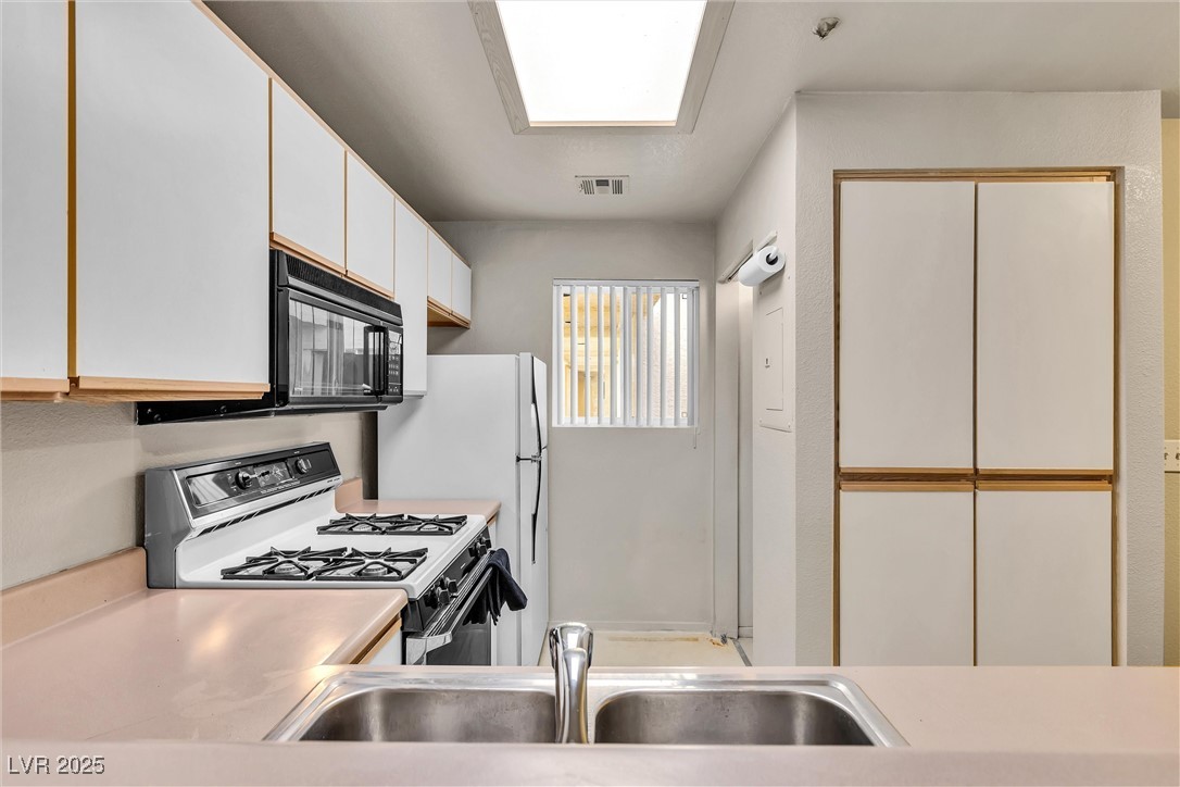 260 East Flamingo Road 311
