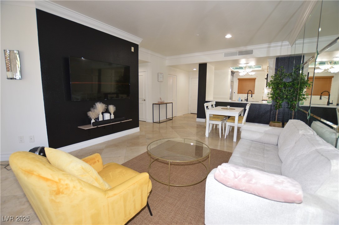 210 East Flamingo Road 127