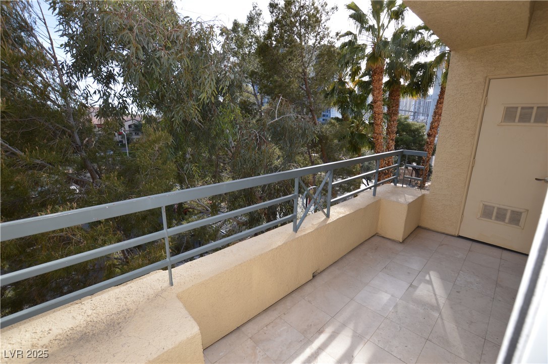 270 East Flamingo Road 327