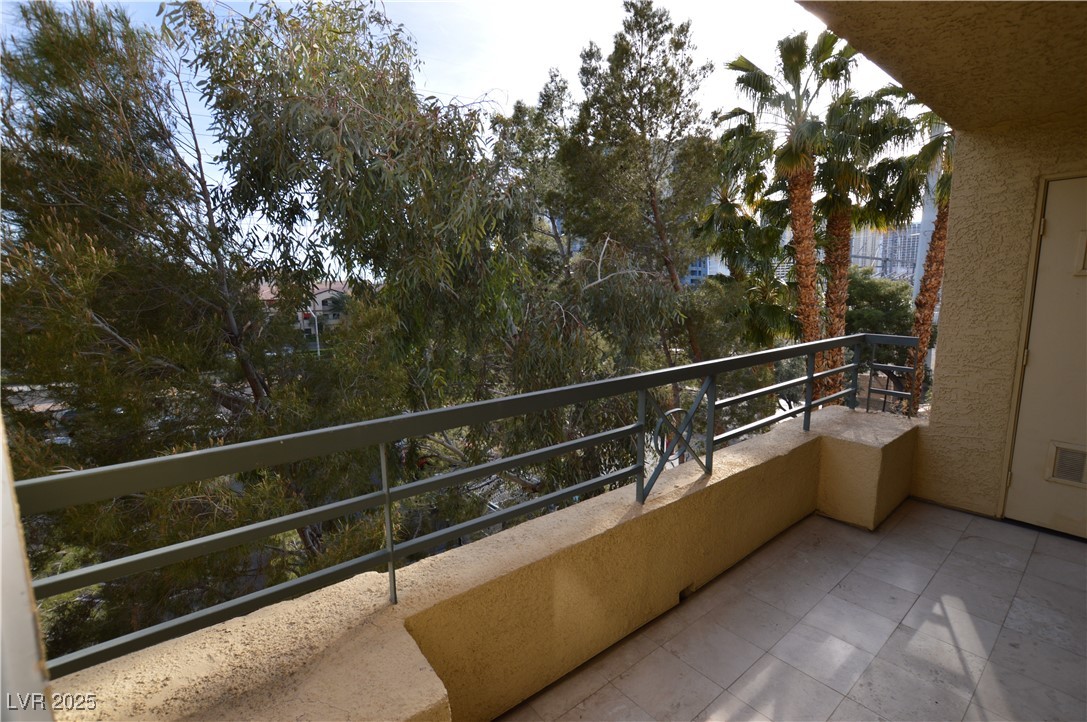 270 East Flamingo Road 327