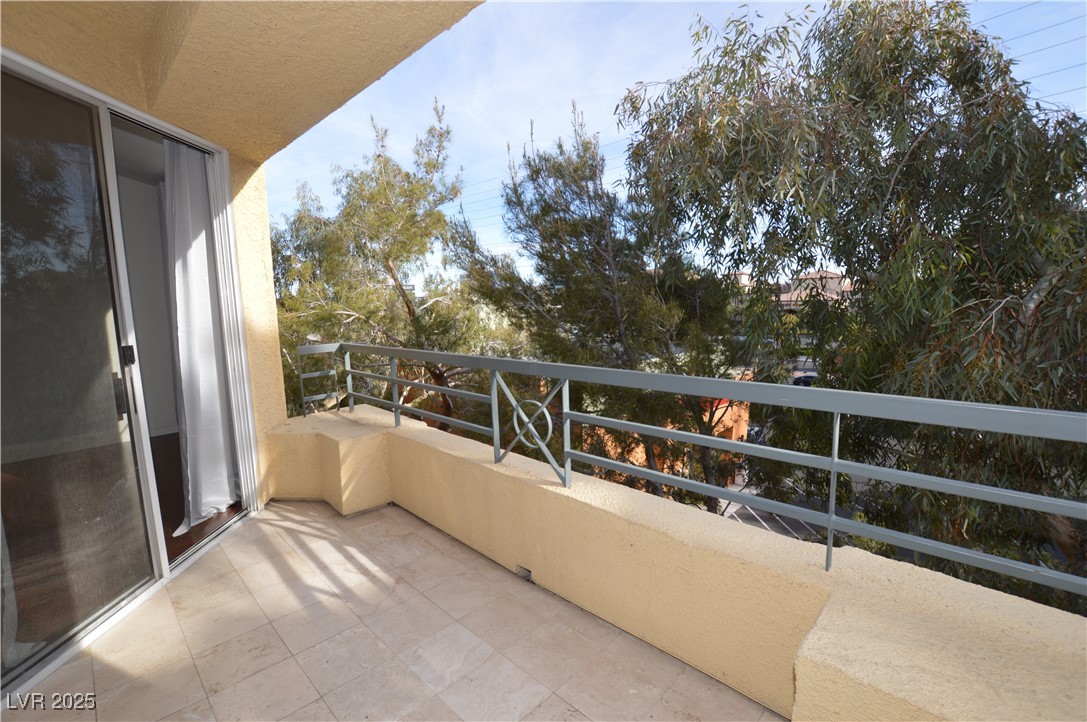 270 East Flamingo Road 327