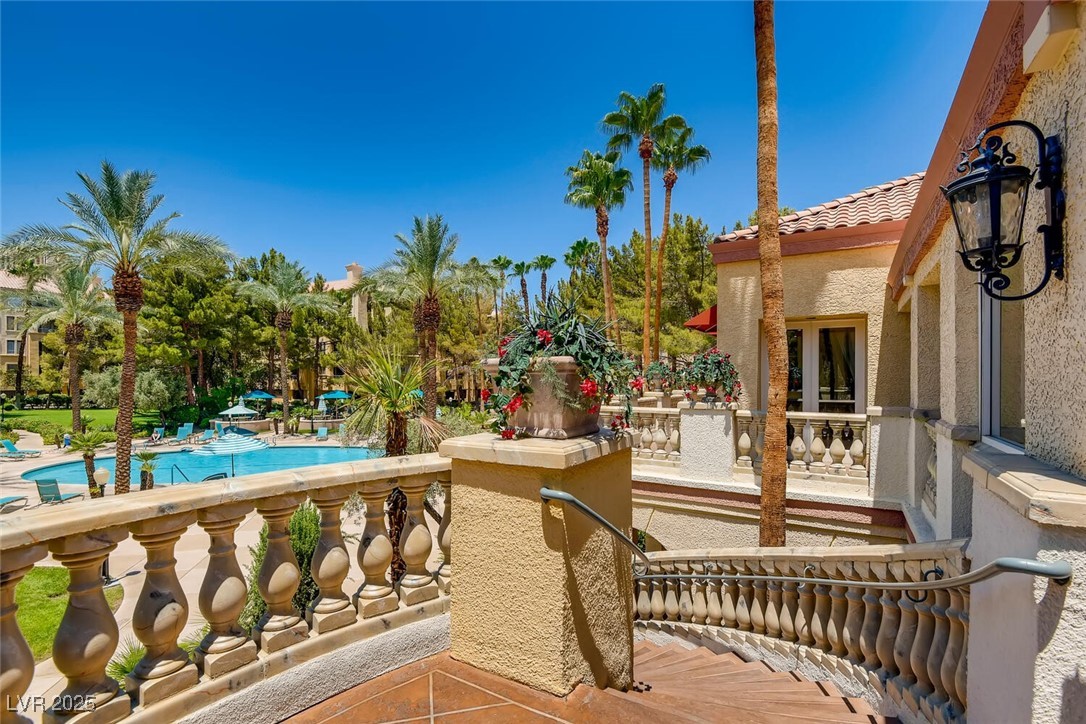 270 East Flamingo Road 327