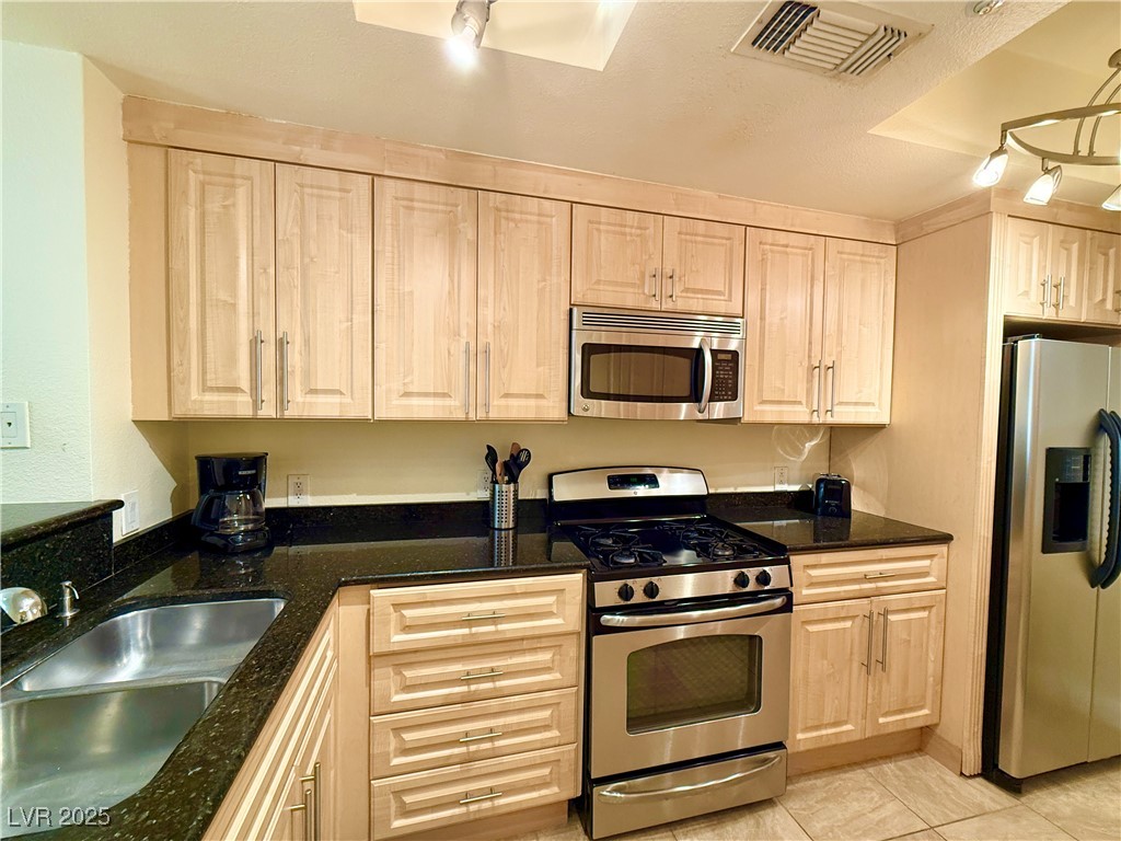 210 East Flamingo Road 133