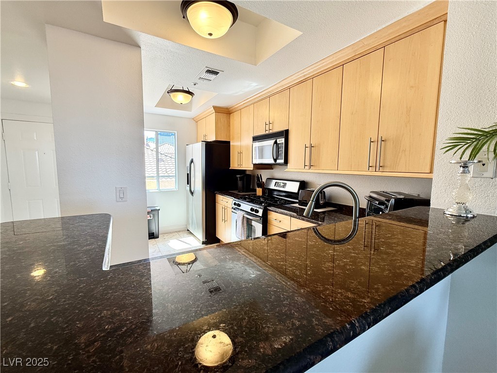 230 East Flamingo Road 423