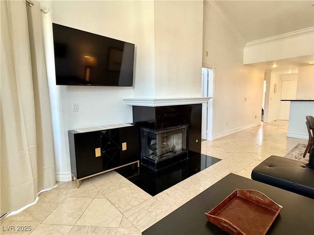 230 East Flamingo Road 423