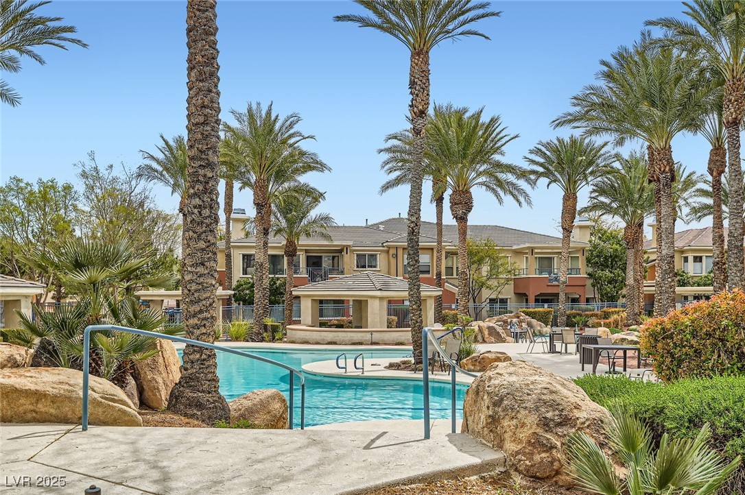 831 Cozette Court 204