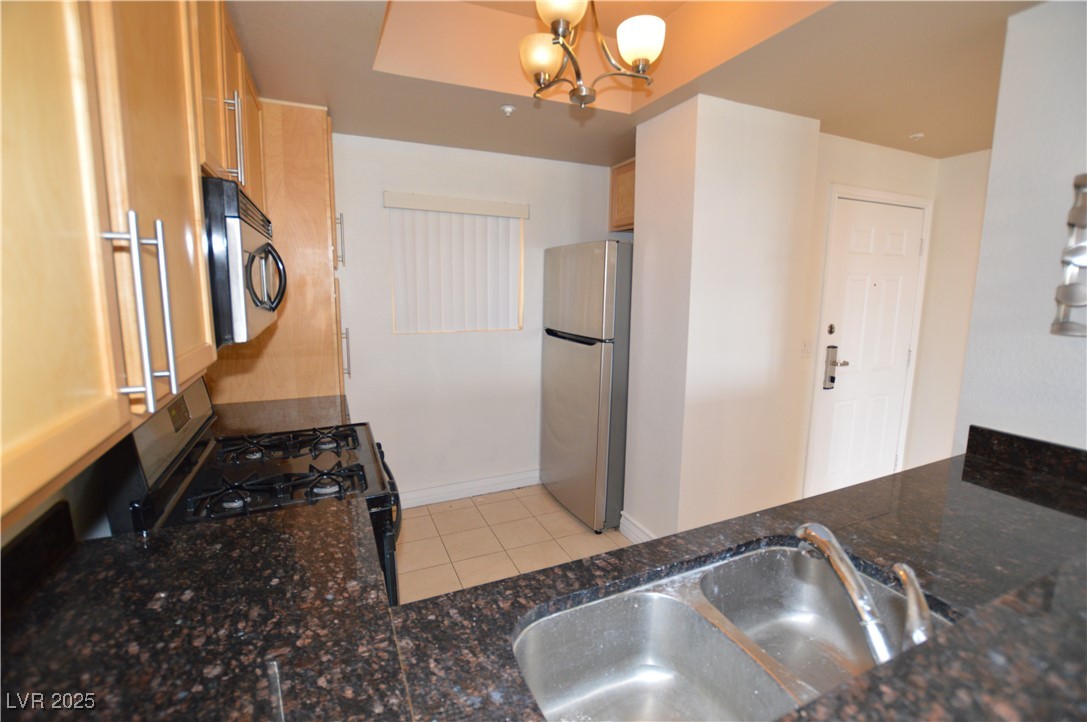 270 East FLAMINGO Road 211