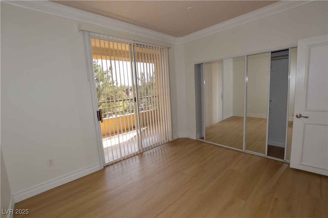 270 East FLAMINGO Road 211