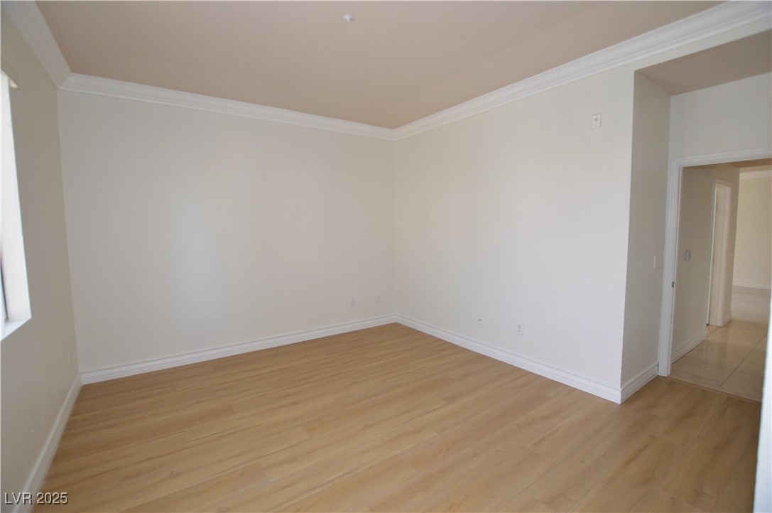 270 East FLAMINGO Road 211