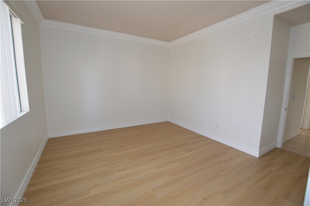 270 East FLAMINGO Road 211