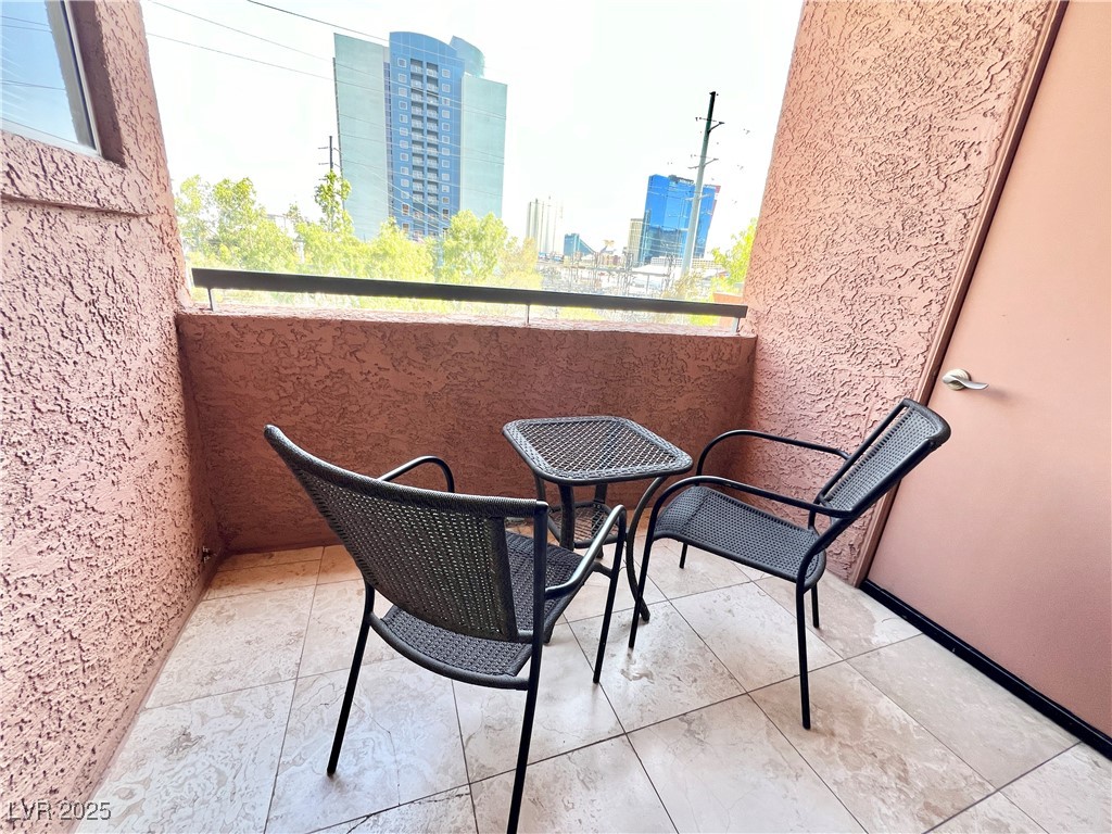 220 FLAMINGO Road 417