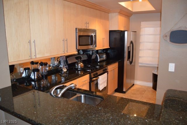 220 East Flamingo Road 104