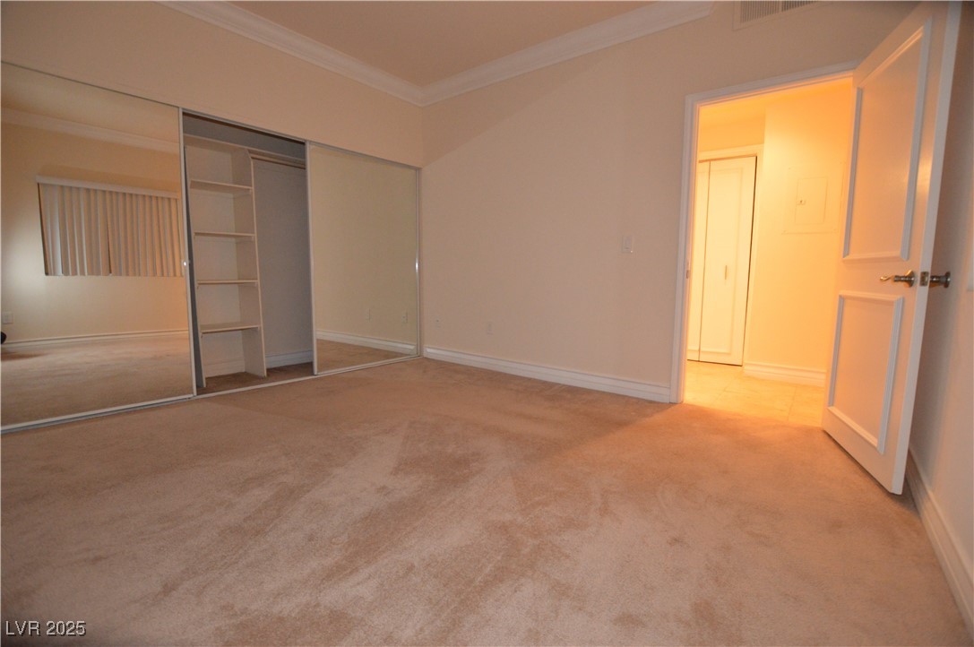 260 Flamingo Road 102
