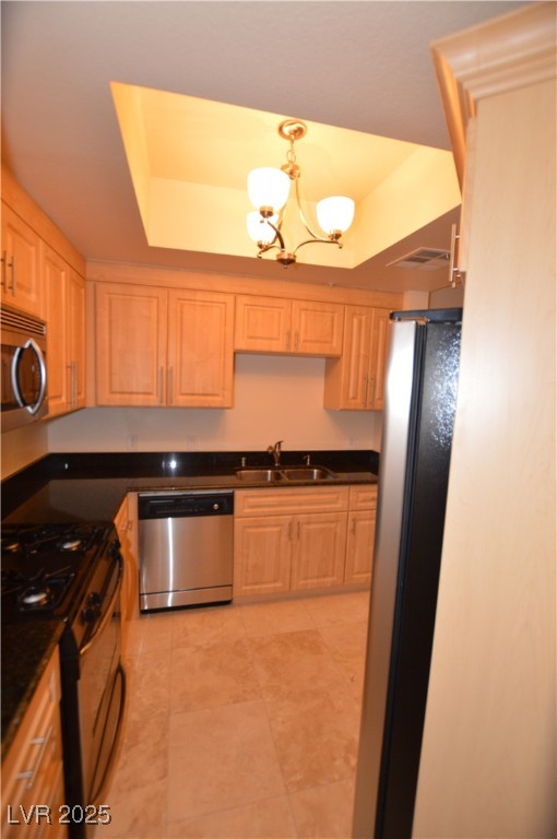 260 Flamingo Road 102