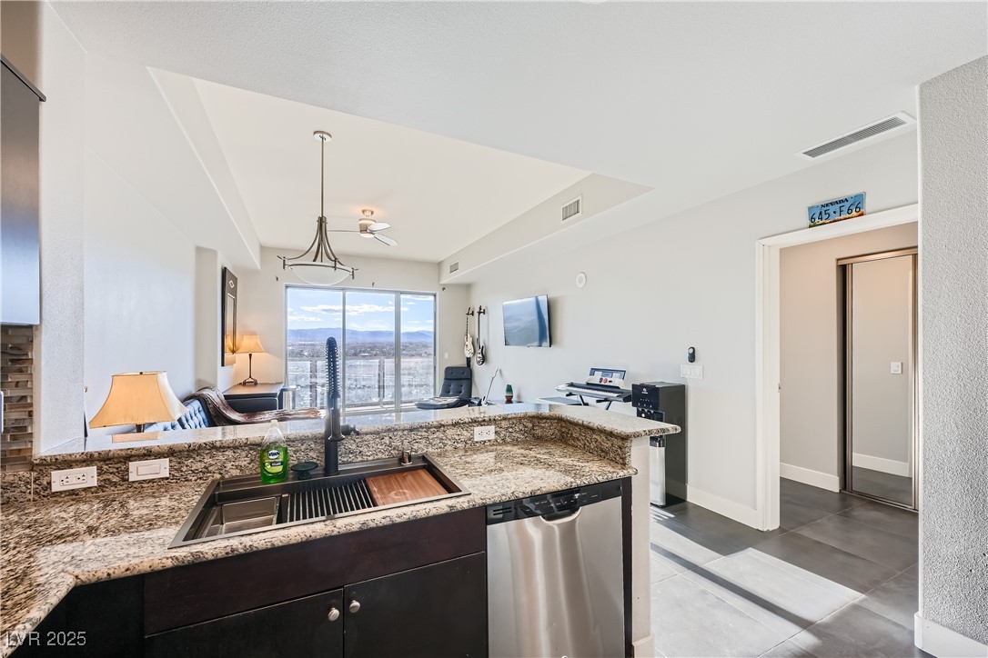 8255 Las Vegas Boulevard 1504