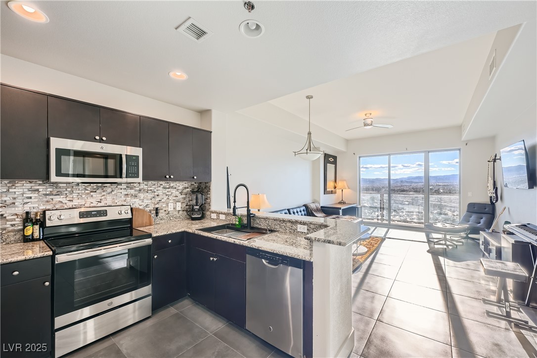 8255 Las Vegas Boulevard 1504