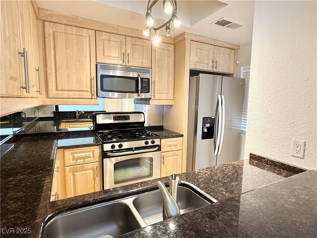 210 FLAMINGO Road 121