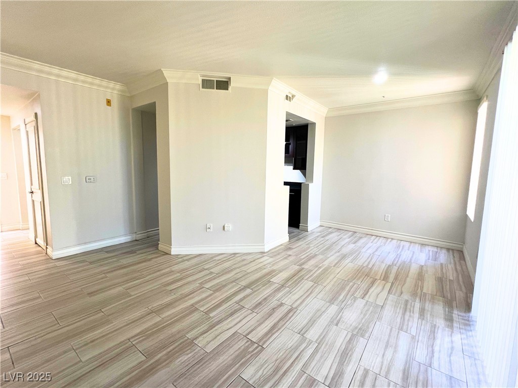 210 FLAMINGO Road 302