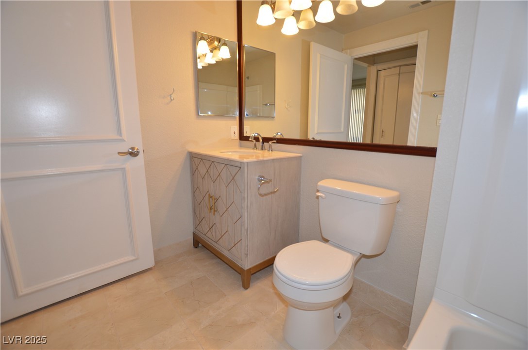 270 East Flamingo Road 107