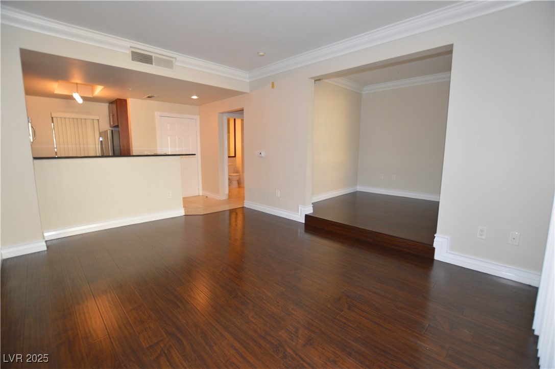 270 East Flamingo Road 107