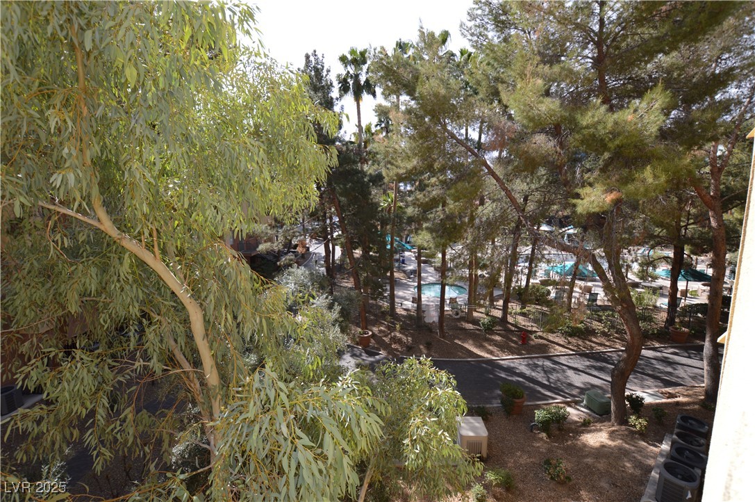 230 East Flamingo Road 229