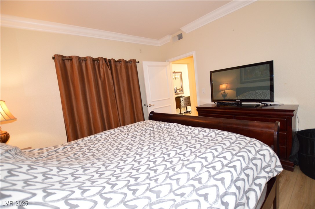 230 East Flamingo Road 229