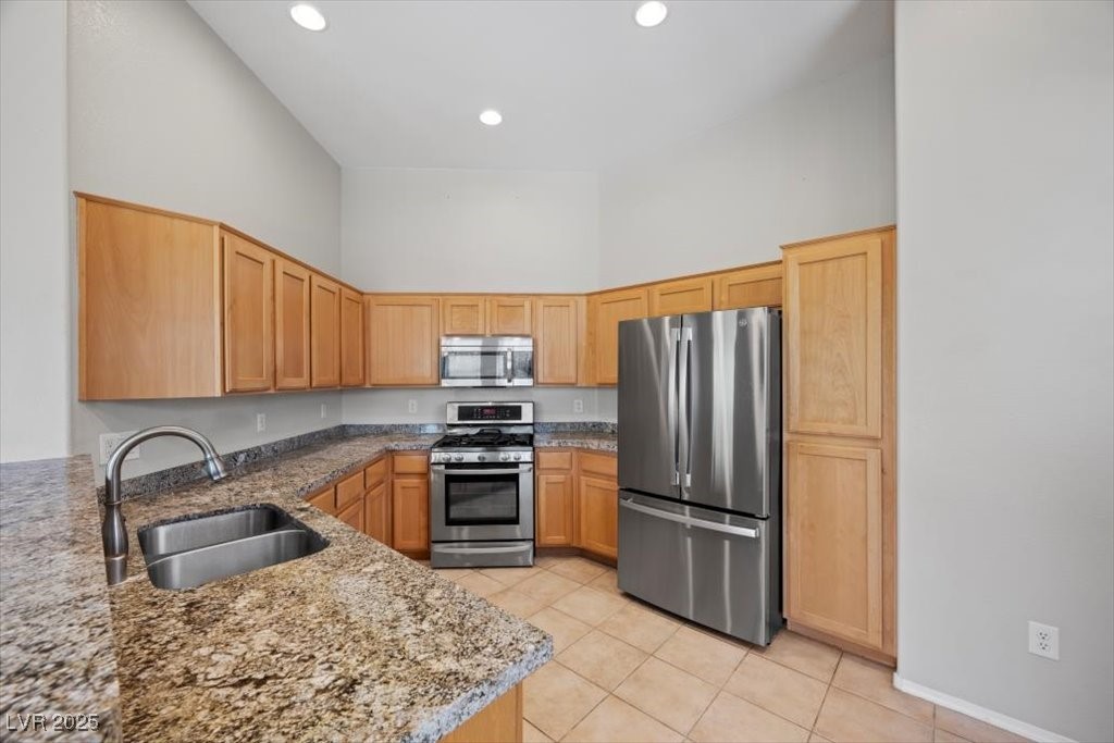 3975 North Hualapai Way 246