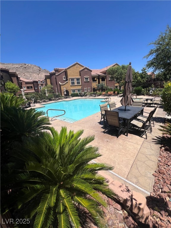 3975 North Hualapai Way 246