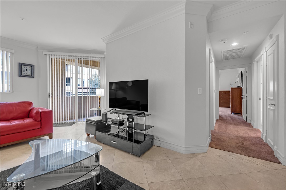 270 East Flamingo Road 106