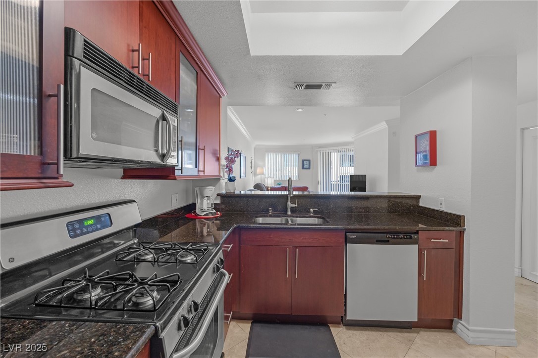 270 East Flamingo Road 106