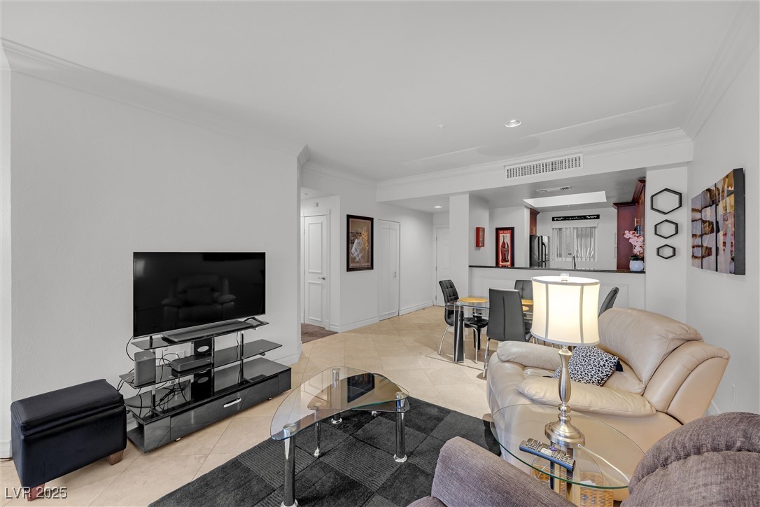 270 East Flamingo Road 106
