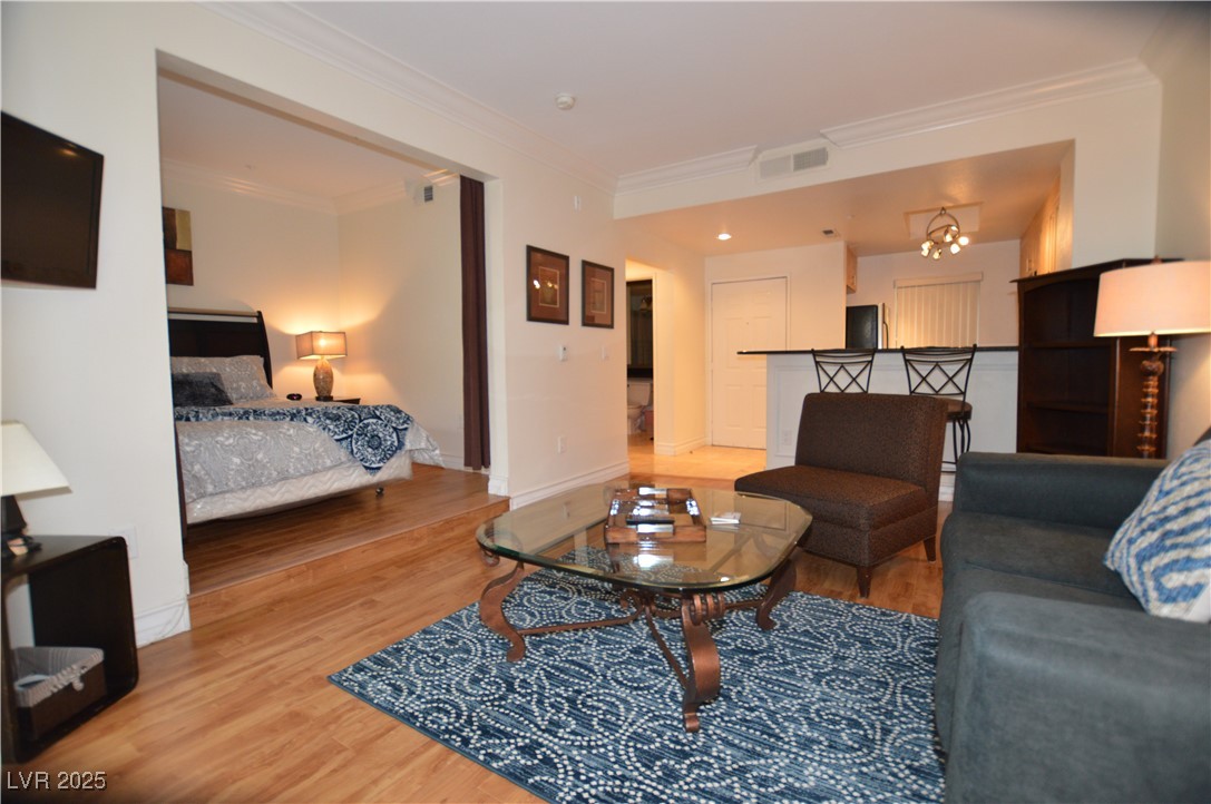 260 FLAMINGO Road 210