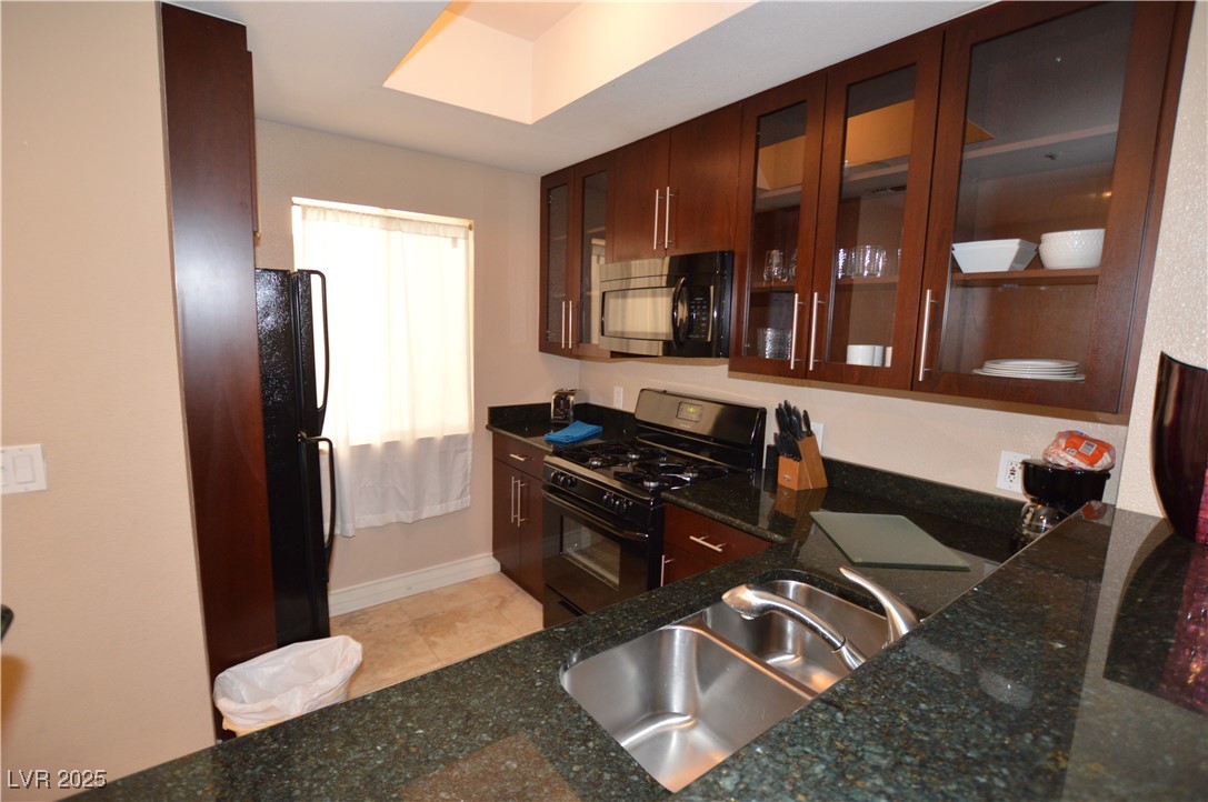 230 East FLAMINGO Road 231