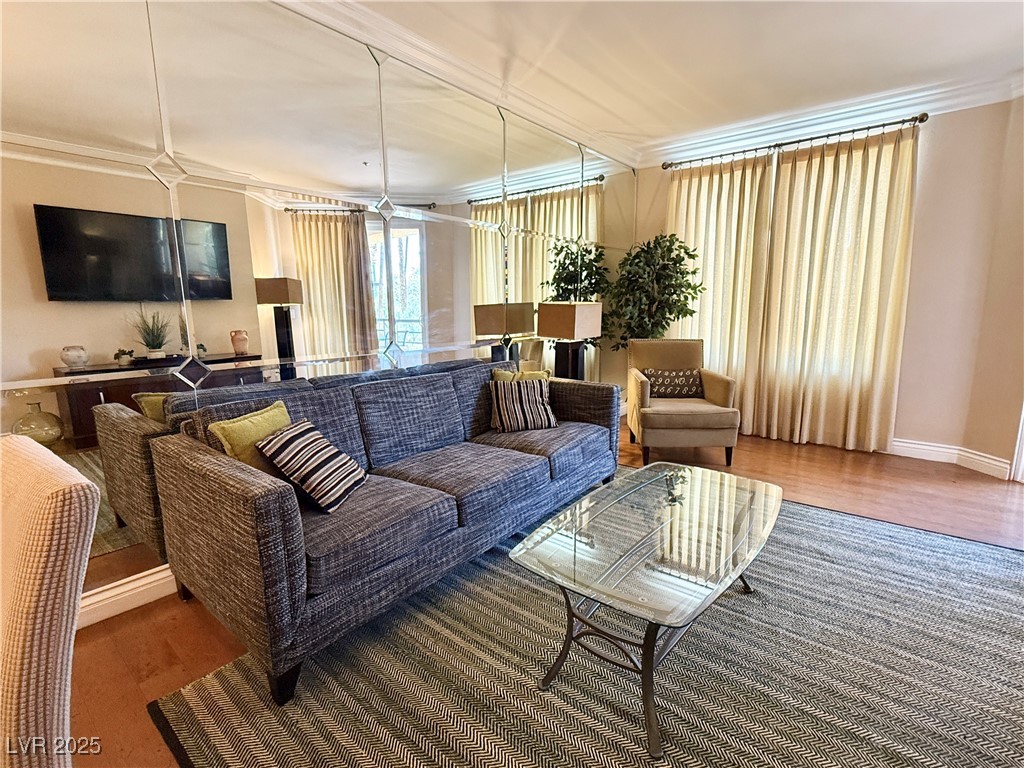 210 FLAMINGO Road 206