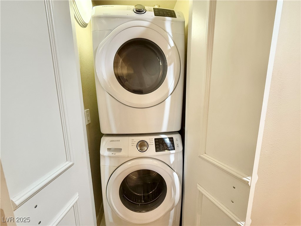 210 FLAMINGO Road 206