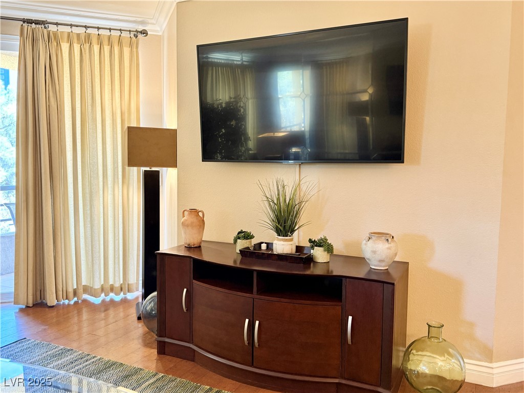 210 FLAMINGO Road 206