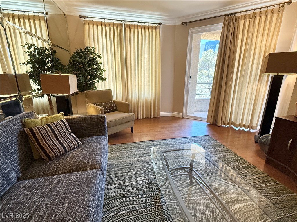 210 FLAMINGO Road 206