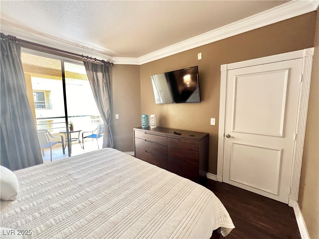 230 East Flamingo Road 215