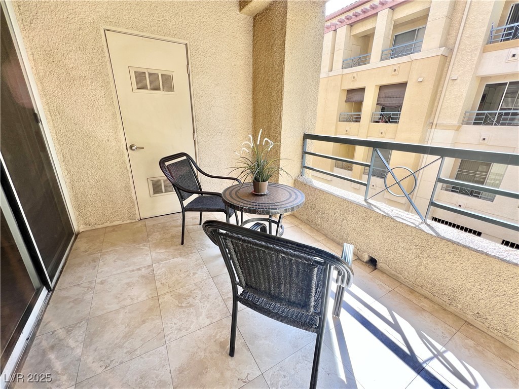 230 East Flamingo Road 215