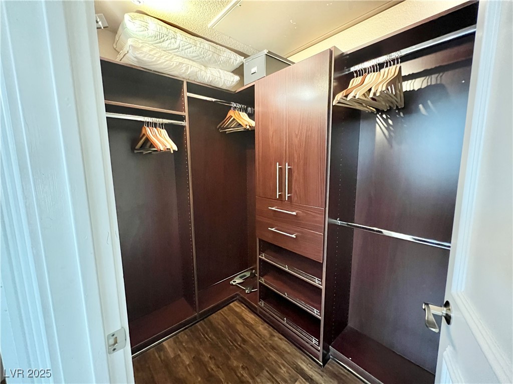 230 East Flamingo Road 215