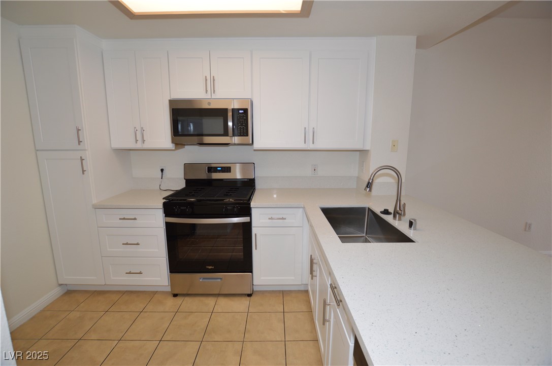 230 East FLAMINGO Road 227