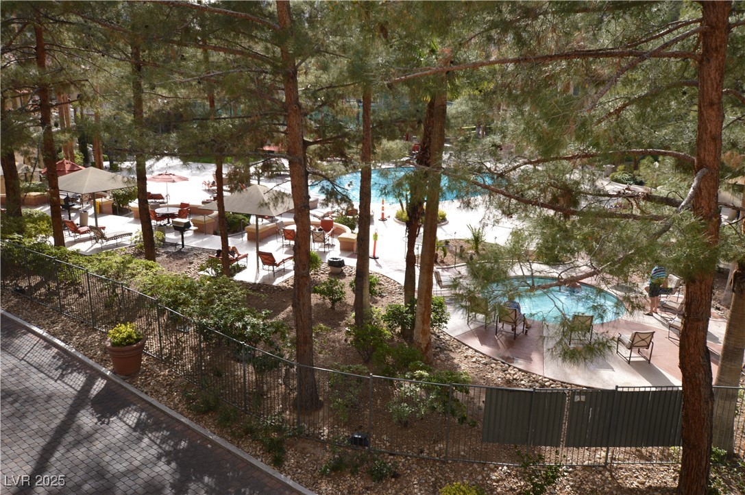 260 FLAMINGO Road 213