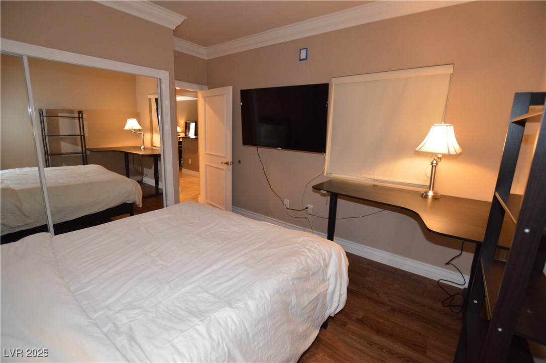 260 FLAMINGO Road 213