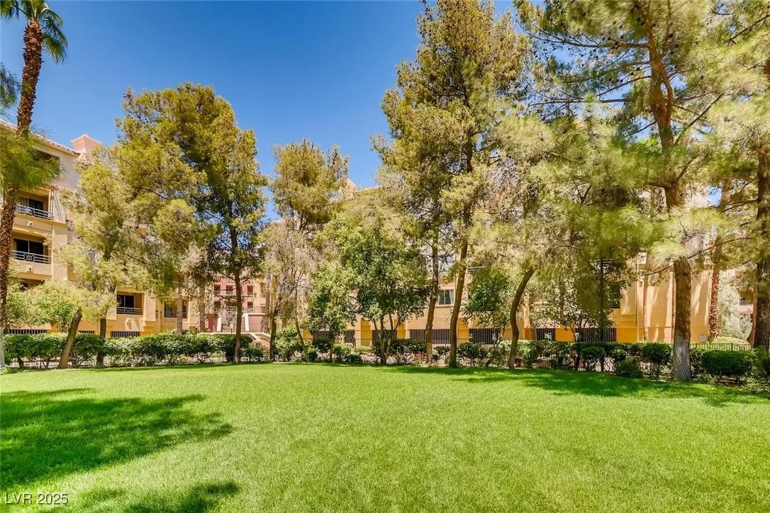 220 FLAMINGO Road 334